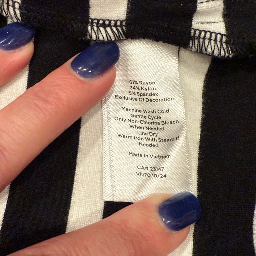 Talbots Black and White Striped Tank Top - Picture 3 of 4